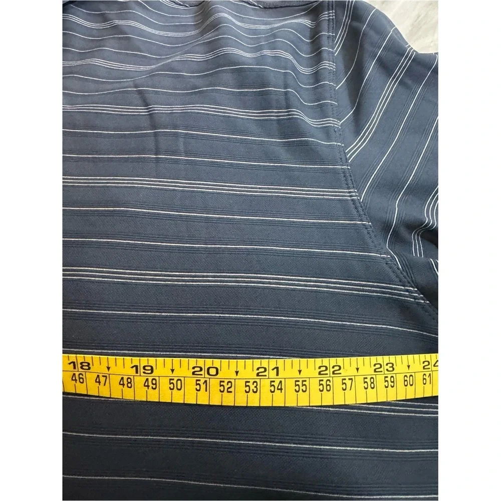 Nike Men's Navy Blue Horizontal Stripe‎ Polo